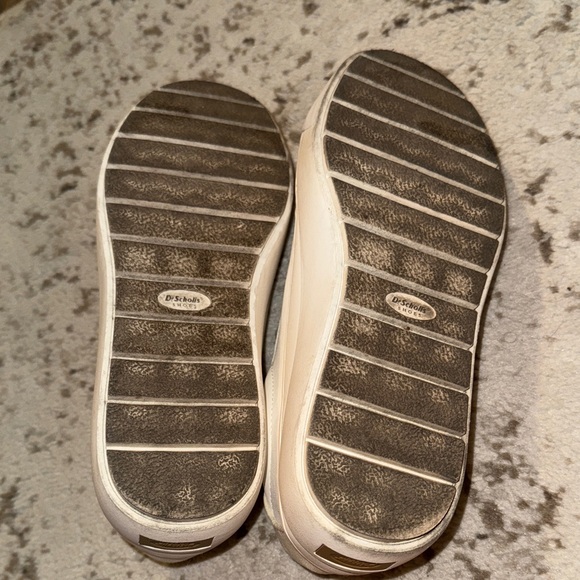 Dr. Scholl's White Women's Sneakers - Picture 6 of 7
